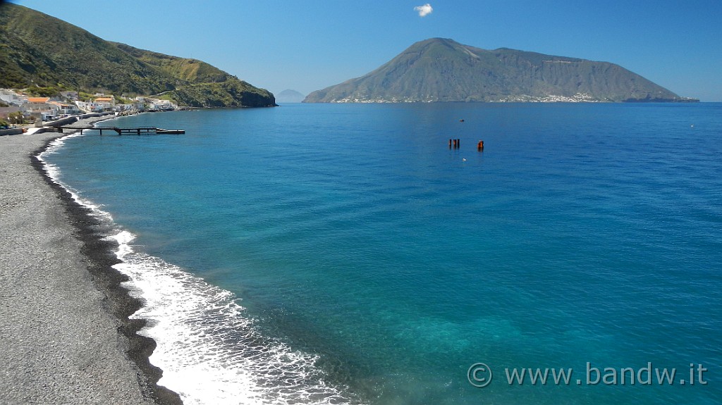 DSCN8803.JPG - Il mare e la spiaggia di Acquacalda